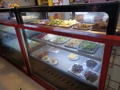 自助取餐区-傅记酱肉