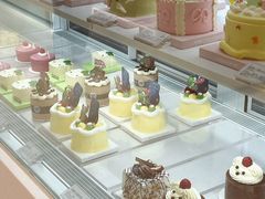 -好利来(上海长宁龙之梦店)