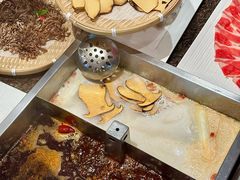 -皇城老妈·大连海鲜火锅(港湾店)