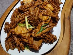 爆炒腰花-闫府私房菜·百年鲁菜(恒隆店)