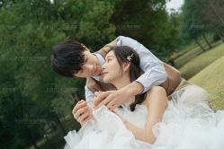 -雪中彩影婚纱摄影·微光艺术中心