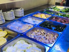 自助取餐区-阪尚皇·原切牛排·烤肉火锅自助(北京路店)