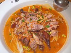 -江渔儿酸菜鱼专门店(明珠广场店)