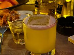 -FOUR PLAY BAR