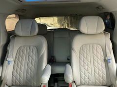 -富君租车(外滩店)