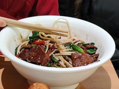 -LuOne凯德晶萃广场(徐家汇路店)