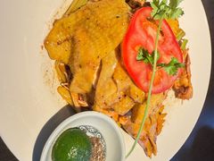 -大头虾越式风味餐厅(光明广场店)