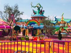 -七彩云南欢乐世界