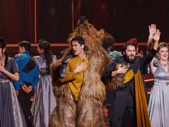 -交通银行前滩31演艺中心