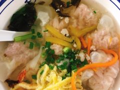 鲜肉馄饨-长人馄饨铺(解放街店)