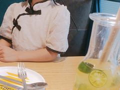 -菲滋意式餐厅(临平万达店)