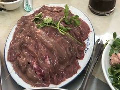 -华哥新鲜猪精品美食