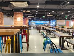 -第5大道精品休闲购物广场