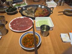 -三个四川人火锅(华联商厦店)