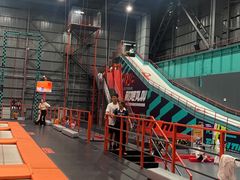 -极限PLAY运动娱乐新世界·团建派对潮玩休闲馆·室内蹦极高空游乐园
