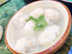 石斑鱼丸-齐海鱼圣深海石斑鱼火锅店(极地海洋世界店)