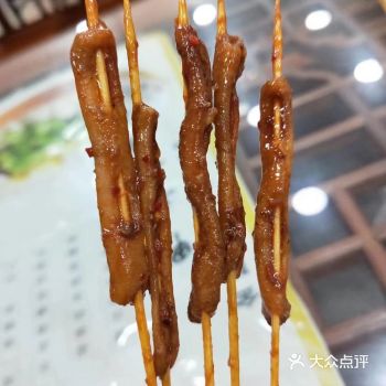 去南京就必须要去吃鸭血粉丝吖，体验正宗南京味道