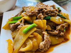 土豆炒牛肉-仁和人家