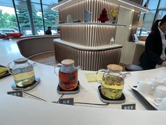 -奔驰上海利星(七宝店)