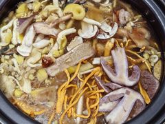 -菌之家·专业纯野生菌火锅·特色炒菌