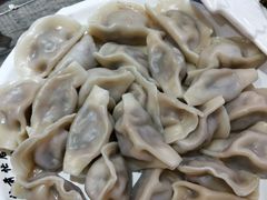 -忙前忙后妈妈菜馆
