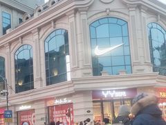 -优衣库(哈尔滨中央大街店)