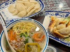 -长人馄饨铺(解放街店)