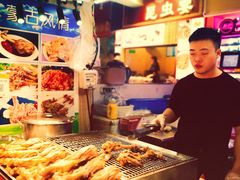 -东门小吃街