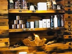 -星巴克臻选(青岛麦凯乐分店)
