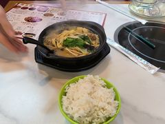 -峰味香.酱香米线.黄焖鸡(定西路店)