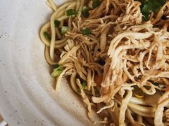 鸡丝热干面-德泓面馆(颐高店)
