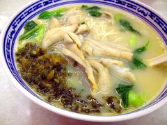 招牌黄鱼面-明呈黄鱼面馆(斜土路店)