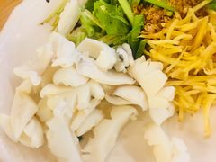 -J Daeng Seafood