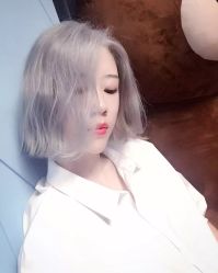 这个颜色体验出来通透感，轻盈的感觉，可以试试哦-BABY FACE沙龙