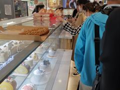-焙丽拾光(麦凯乐直营店)