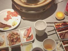 -山焱·炭火自助烤肉(周浦万达店)