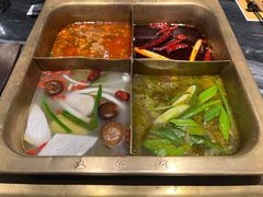 四季锅底-王家渡火锅(金宝汇店)