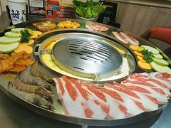 -哈哈碳都·牛肋条无限自助烤肉(台江万达店)
