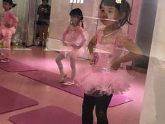 -芭芭拉小天使国际舞蹈(珠江新城校区)