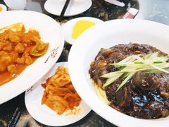 炸酱面-桃园中华料理炸酱面(燕儿岛路店)