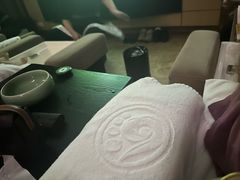-金色印象·4k影院式足体养生(龙腾路店)