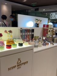 -SCENT BOUTIQUE