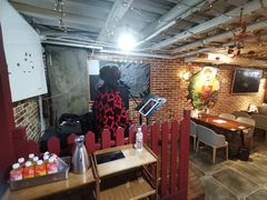 -三个大叔烤羊肉串·炭炉砂锅菜(西三旗店)