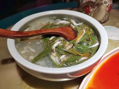 莼菜银鱼羹-探花·意境江南菜·唐伯虎文化体验店·松鼠桂鱼(观前店)