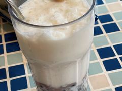 红豆牛奶冰-路环码头面馆