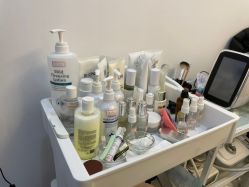 -杉惠素颜美妆皮肤管理中心