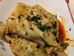 -钢管厂五区小郡肝串串香火锅(梅川路店)