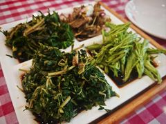 炝拌野菜-王村姑老土炕莜面村(桥东店)