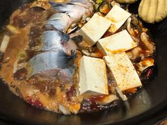 -大鹅岛灶台鱼·铁锅炖(水库路店)