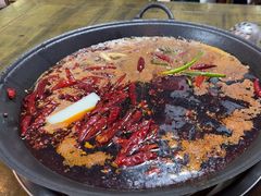 -黄潇洒老火锅(九眼桥宏济巷店)